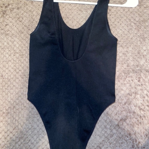 Bodysuit! - Picture 2 of 4